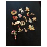 VINTAGE COSTUME JEWELRY BROOCHES