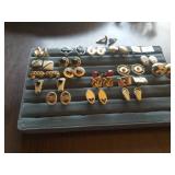 19 SETS OF CUFFLINKS