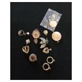 COSTUME JEWELRY PENDANTS