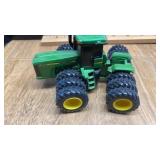 JOHN DEERE 9400 TOY TRACTOR