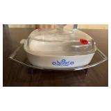 11 IN CORNING WARE CASSEROLE DISH WOTH STAND