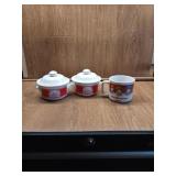 2 CAMPBELS SOUP LIDDED BOWLS AND CUP