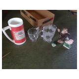 BUDWEISER PLASTIC MUG, GLASSWARE AND FIGURINES