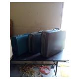 3 VINTAGE SAMSONITE SUITCASES