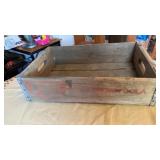 VINTAGE ROYAL CROWN COLA WOODEN SODA BOX