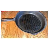 10  IN CAST IRON GRILLING SKILLET