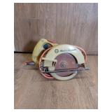 BLACK AND DECKER CIRCULAR SAW