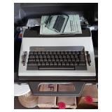 ROYAL MEDALLION ELECTRIC TYPEWRITER IN A CASE