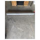 4 FT BAR LIGHT