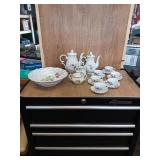 FRRDROBERTS CO COFFE AND TRA ROSE CHINA SET, ROSE