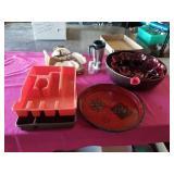 MISCELLANOUS KITCHEN ITEMS