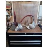 5 FUNNELS AND 2 LIGHTS