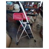 TRI STEP LADDER