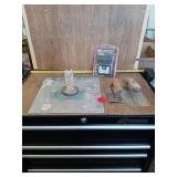 CEMENT TOOLS AND SOLAR MOTION LIGHT