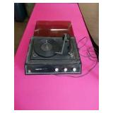 MONTGOMERY WARDS TURN TABLE, UNTESTED