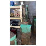 VINTAGE INDUSTRIAL SIZE OIL DRUM WOTH PUMP HANDLE