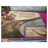 THE DEMOLITION "8" RACING SET