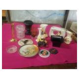 MISCELLANOUS DECORATIVE ITEMS