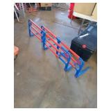 2 PLASTIC BED RAILS