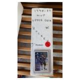 1998- 99 MVP UPPER DECK HOCKEY  SET WITH ROOKIES