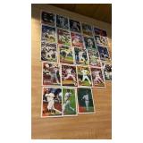23 TOPPS BASEBALL CARDS