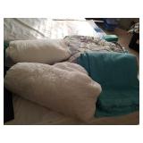 FULL SIZE QUILT, TWIN MATTRESS COVERS, BLANKET,