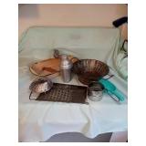 VINTAGE KITCHEN WARE