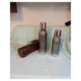 2 THERMOSES AND CASE