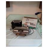 2 TOASTERS, VINTAGE WAFFLE MAKER