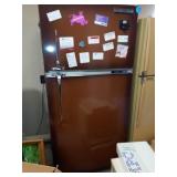 GENERAL ELECTRIC REFRIGERATOR/FREEZER 25 CUBIC