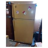 WHIRLPOOL 24 CUBIC INCH REFRIGERATOR NOT WORKING