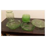 GREEN DEPRESSION WARE VASE, BOWLS, 13  DESSERT