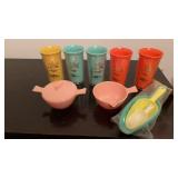 MELMAC BRAND SUGAR AND CREAMER, SET OF MEASURING