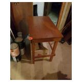 30" X 18" X 28" TABLE