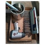 AIR RATCHET, SOCKETS AND SMALL GREASE GUN