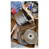 MOTOR AND GRINDING WHEELS