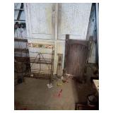 METAL WYNNS DISPLAY RACK, GULF BATTERIES RACK,