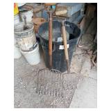 COBB FORK AND PITCH FORK