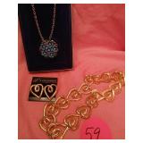 2 COSTUME JEWELRY NECKLACES AND EARINGS