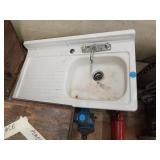 ENAMEL SINK