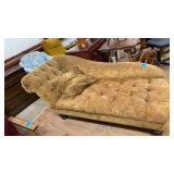 VINTAGE CHAISE LOUNGE