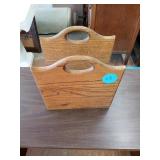 WOOD MAGAZINE RACK