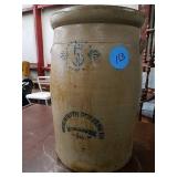 5 GAL MONMOUTH CROCK