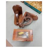 2 WOOD SHELF BRACKETS AND WOOD BOX