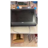 SANYO  26IN FLAT SCREEN TV WITH MOUNT