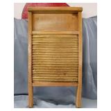 VINTAGE BEST MADE WASHBOARD