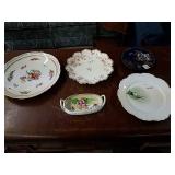 4 DISHES AND SERVING TRAY