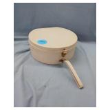 PLASTIC CARRYING CASE