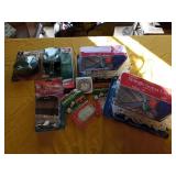 CHRISTMAS LIGHT CLIPS, OUTLET