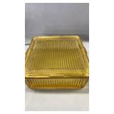 YELLOW 8 IN SQUARE REFRIGERATOR DISH